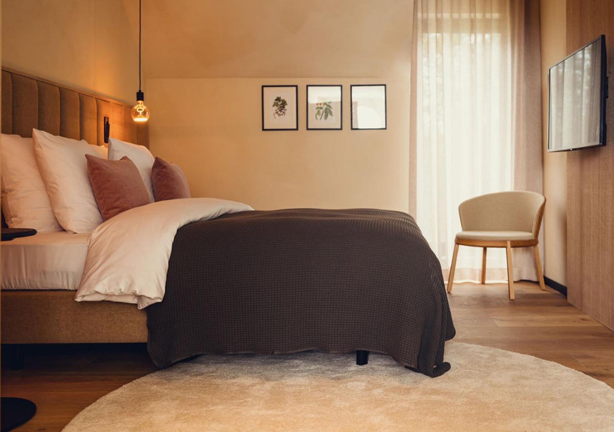 Deluxe Family Suite,1602948839:JPEG